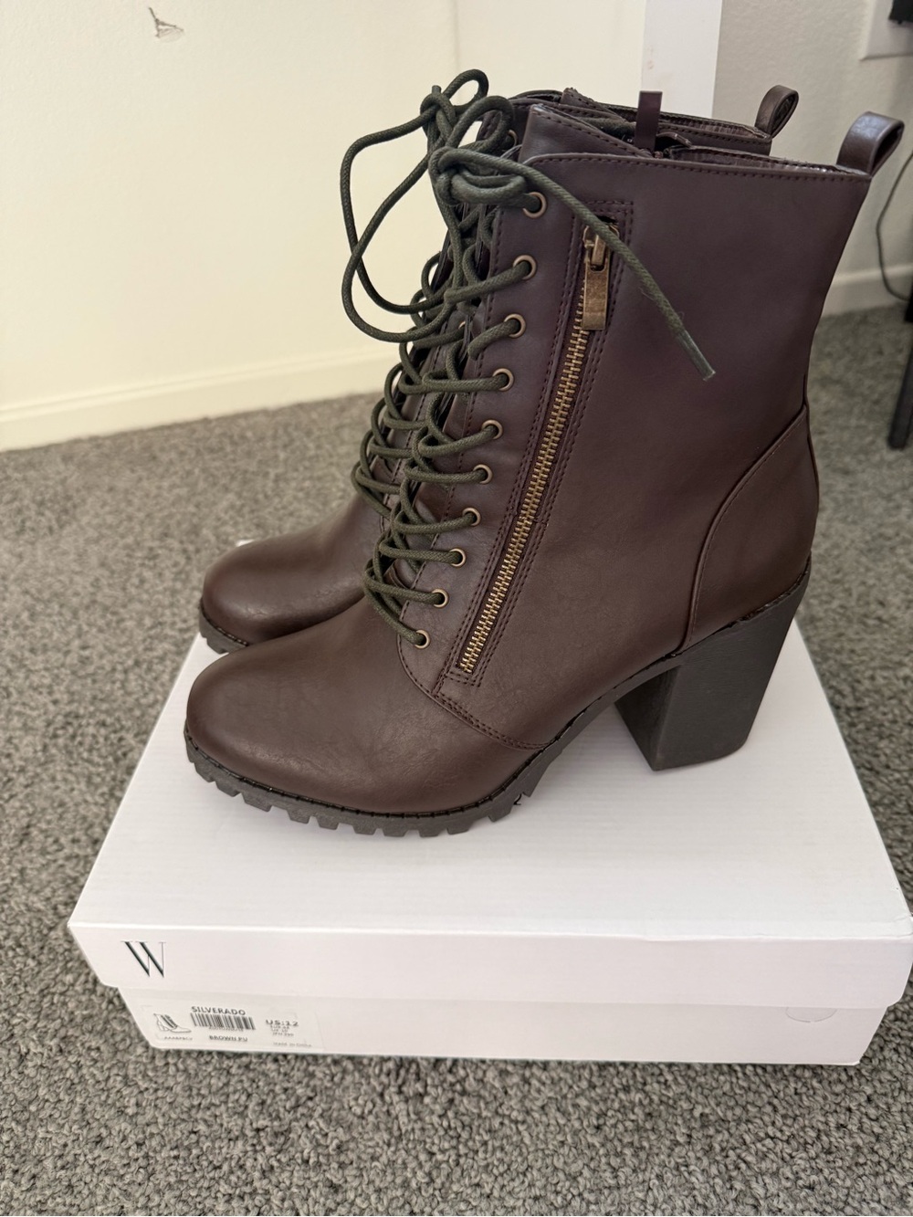 Women's Lace-Up Heeled Ankle Boots - Dark Brown